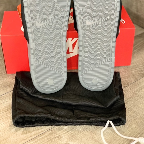 Nike Benassi JDI Fanny Pack Flip Flops - Picture 4 of 6